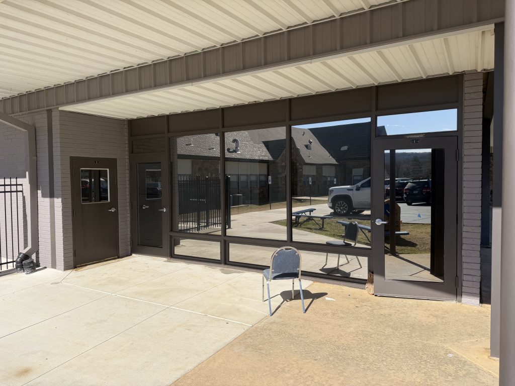 Privacy & Aesthetic reflective film install