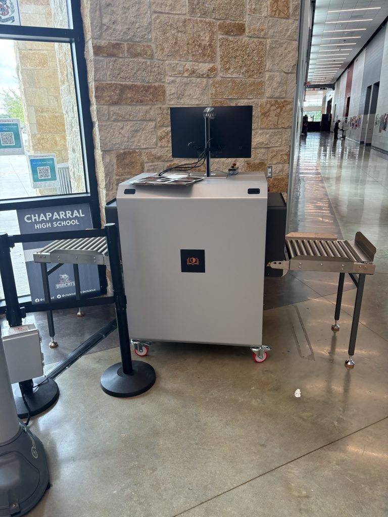 ES - Compact AI Bag Scanner